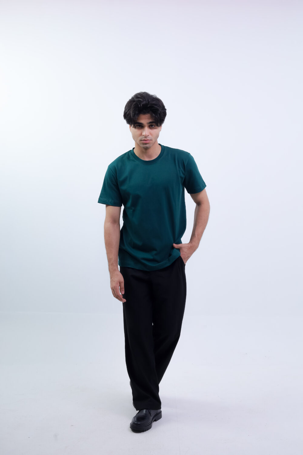 REGURAL FIT T-SHIRT - Image 8